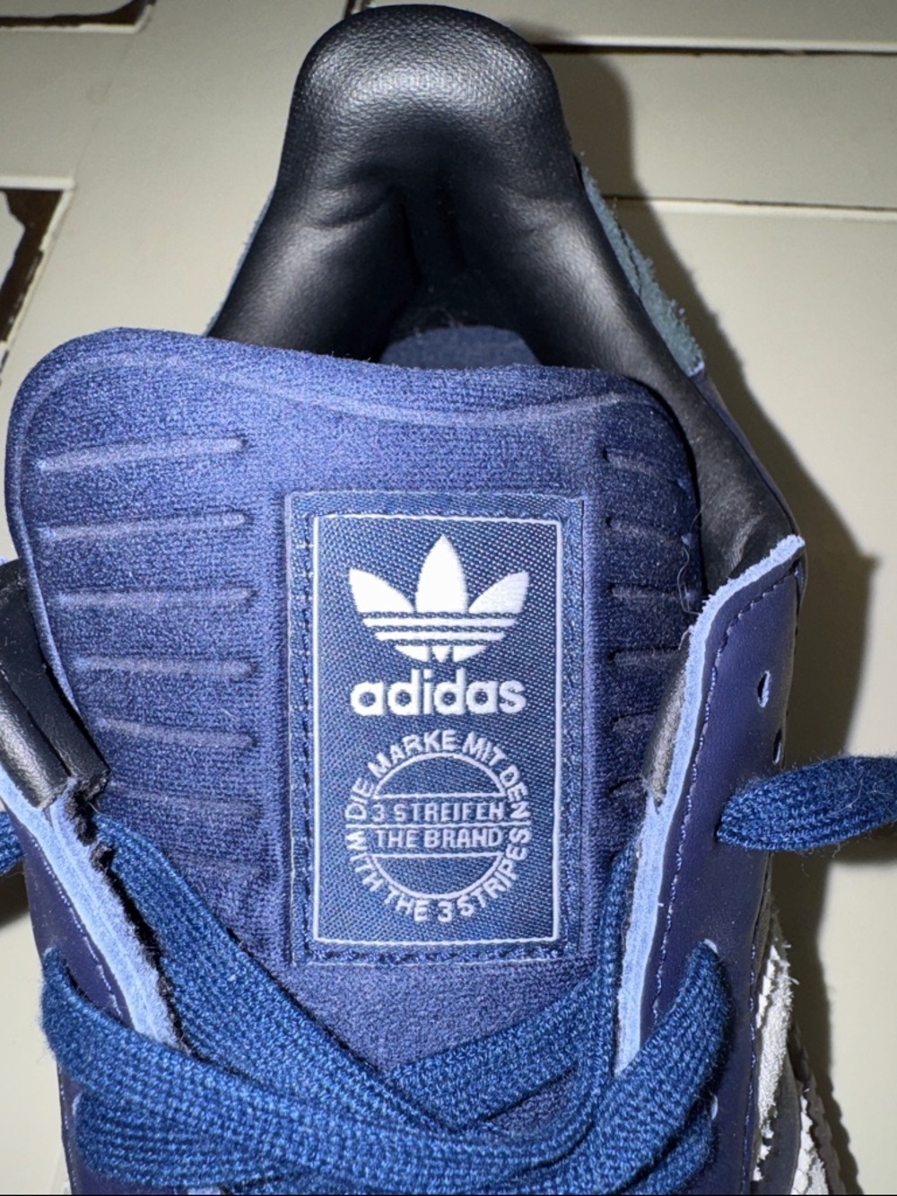 navy blue with white stripes adidas samba. size 7.5. leather upper. - Picture 3 of 8